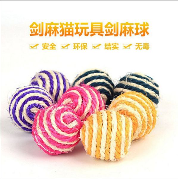 

parrot under the feet pets squirrel scrath sisal ball spherical cat toys