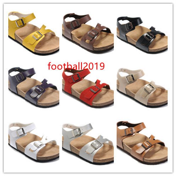 

brand flat heel sandals with buckle for men women wholesale summer beach casual shoes genuine leather slippers