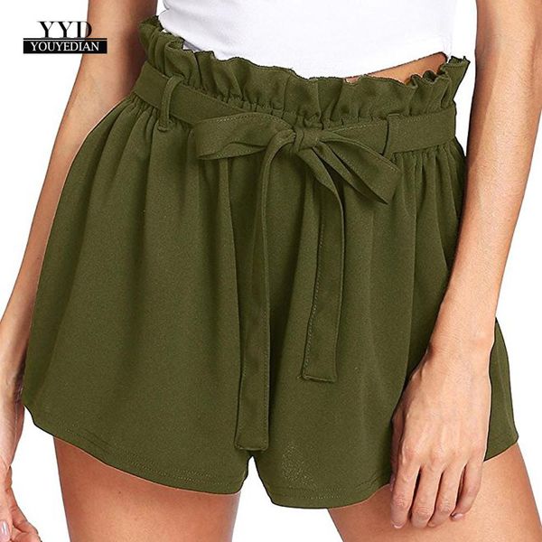 pantaloncini a vita alta