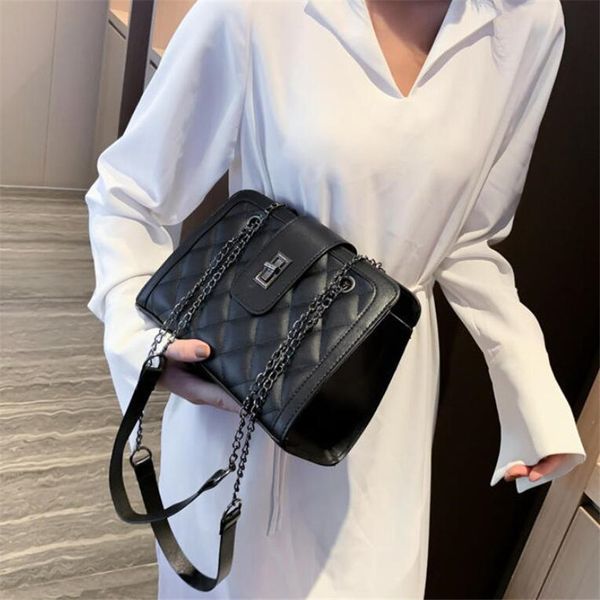 

new female bag chain shoulder bag fashion rhombus embroidery thread female messenger