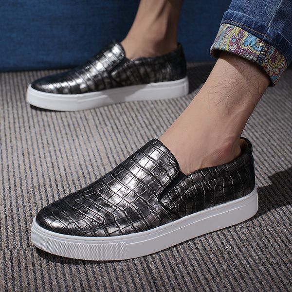 

on flats casual breathable men shoes moccasins men loafers hight quality driving shoes, Black