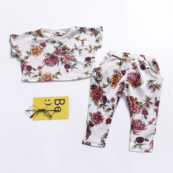 

ева магазин v дека дека обђв, White