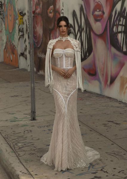 

2020 mermaid wedding dresses sleeveless lace beading sequins bridal gowns strapless wrap floor length hollow wedding dress, White