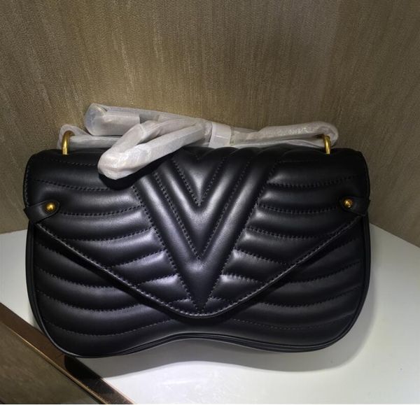 

2018 new wave luxury leather handbag tlye famou brand mo t popul women bag de igner feminina houlder bag handbag bag m51930