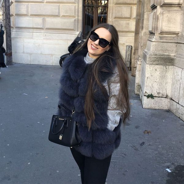 

new natural fox fur ladies fur vest, short paragraph, round neck fashion warm vest factory direct sales customizable 2019, Black