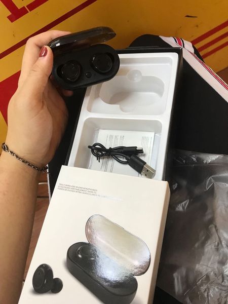 

Fones de ouvido de celular bracket1402