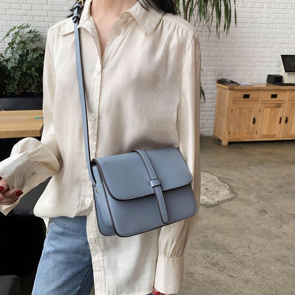 

2020 new women's shoulder bag korean fashion messenger bag solid color portable small square
