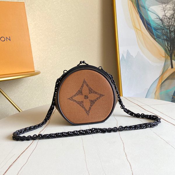

classic lady crossbody bag 7a high-end custom quality handbag fashion style metal accessories with detachable long shoulder strap