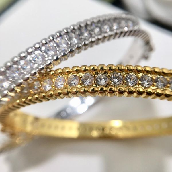 

vab3 fine fashion accessories v letter bracelet for women gift have diffferent styles choose, Black