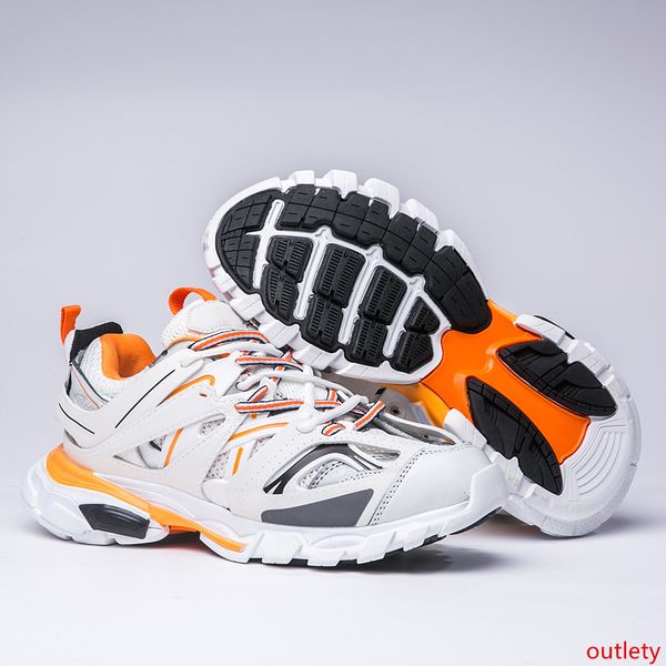

new fashion triple s 3.0 track trainers men sports running shoes designer shoes luxury black orange women walking paris dad sneaker dancego