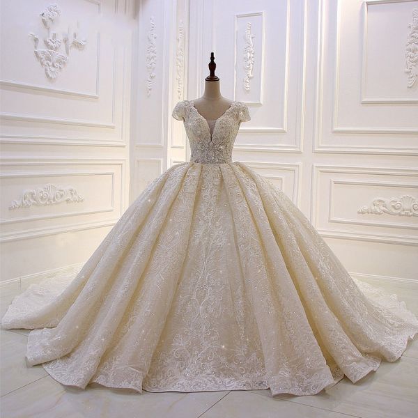 

luxury empire puffy 2020 wedding dress new design vestido de noiva princess short sleeve ball gown lace appliques crystal bridal gowns, White
