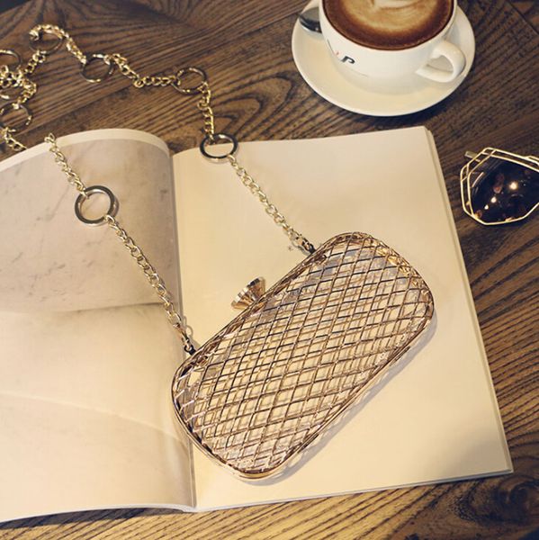 

women handbags bolsas feminina day clutches evening bag mini bridal metal wedding chain shoulder bag hollow-carved bags
