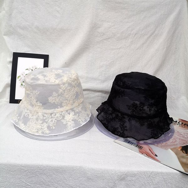 

female east gate goddess left by herself and wants lace bucket bucket lace fisherman perspective flower sun hat fisherman hat, Blue;gray
