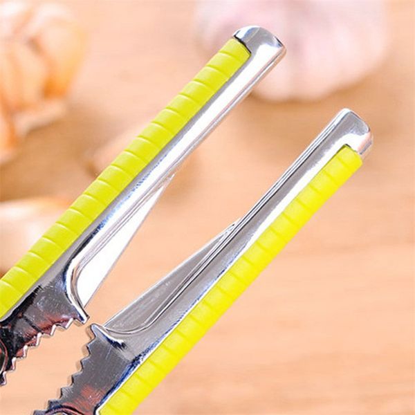 

garlic press hand presser crusher ginger squeezer slicer masher kitchen tool