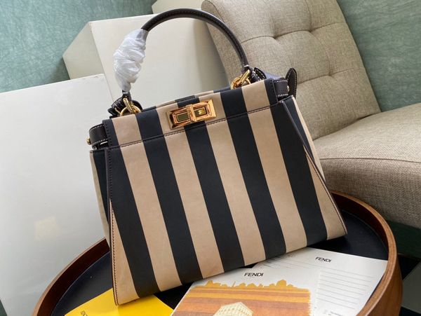 

classic lady's handbag 7a high-end custom quality high capacity handbag fashion style gold metal accessories with detachable shoulder s