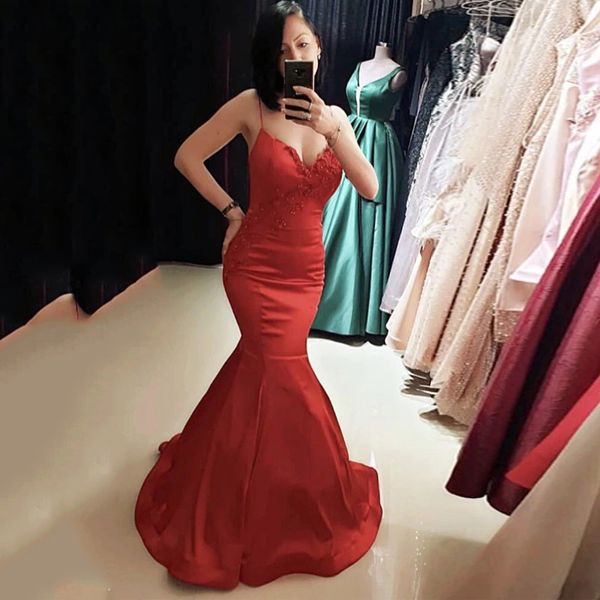 Spaghetti Evening V-neck Satin Mermaid Prom Dress Lace apliques Open Back Sweep Trem Vestido formal Eevning Vestido