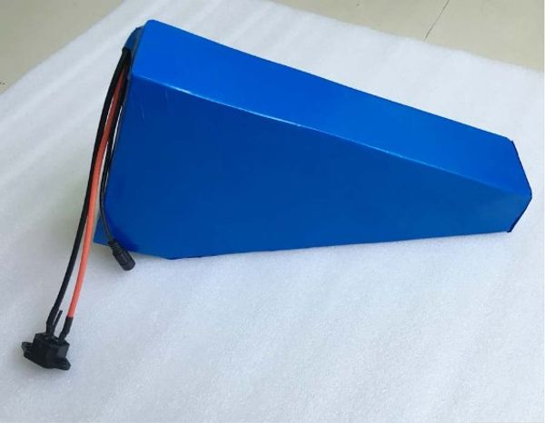 

1000вт 51.8 в батарея 16ah электровелосипедов аккумулятор 52в батарея 16ah треугольника использовать аккумулятор ncr18650 3200mah для сотово