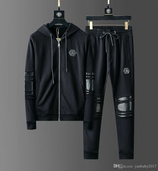 

metal skull rivet men sportswear hoodie sweatshirts black winter jogger sporting suit mens sweat suits tracksuits set plus size -3xl, Gray