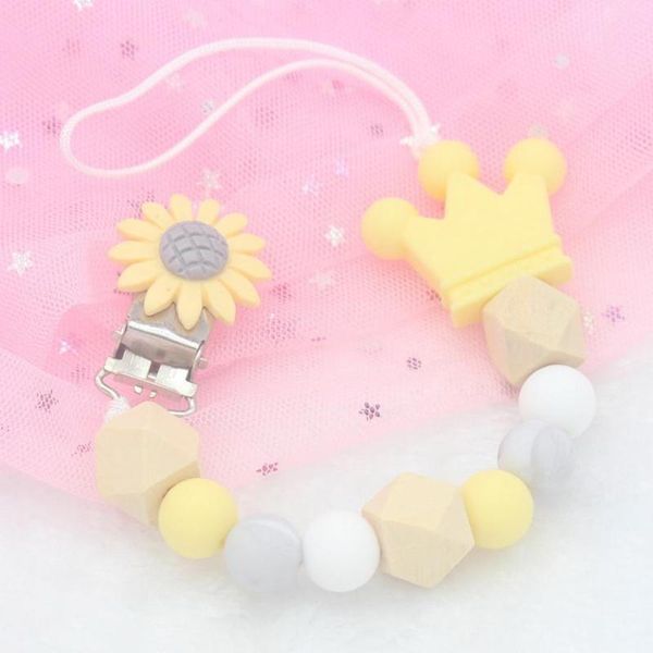 

200pcs silicone and wood pacifier clip wooden bead clip holder cute pacifier clips soother chains