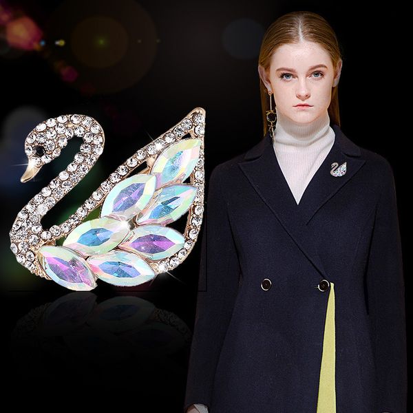 

crystal swan brooch luxurious atmosphere pin cardigan buckle grace concise all-match corsage pin accessories, Gray