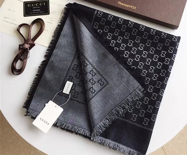 

Cla ic brand carf fa hion hiny gold thread cotton yarn jacquard carf hawl female triangle hawl 140 140cm