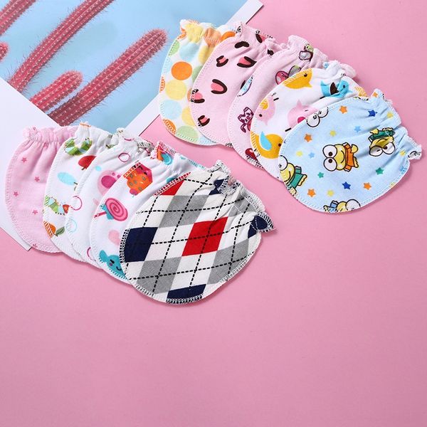 

2019 winter and products breathable baby gloves baby scratch-proof gloves, White