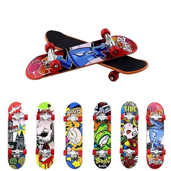 

5/10/20/50/100pcs wholesale alloy mini finger skateboarding fingerboard toys finger scooter skate boarding game boys desk toys