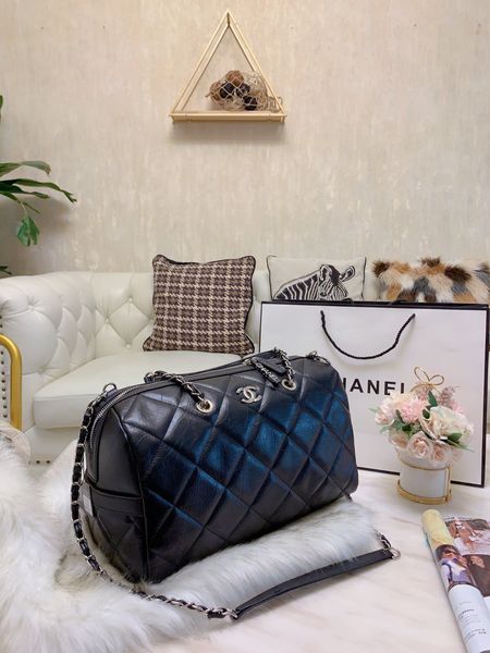 

20ss women fashion purse exquisite women handbag and original design women's shoulder bag real leather pds size 35*20*15cm, Black