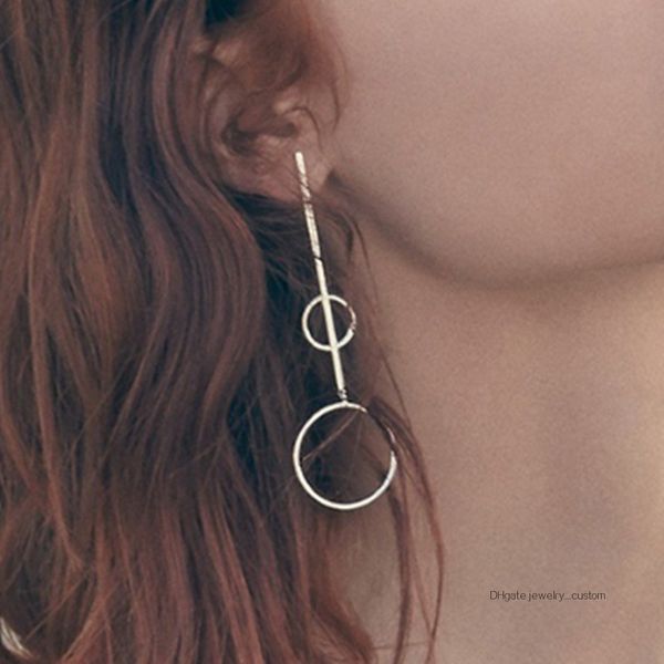 

Simple Fashion Gold Silver Color Geometric Round Circle Earrings For Women Fashion Hollow Drop Earrings Asymmetric Jewelry E0391