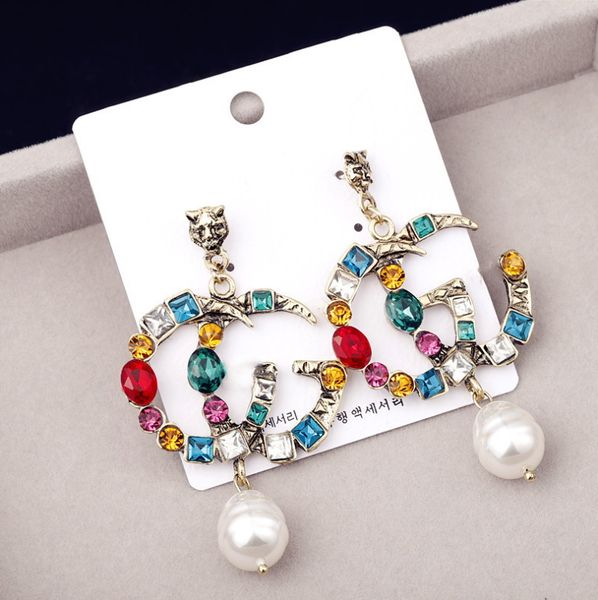 

2020 selling high-end earrings, high-end jewelry, colorful diamond earrings, pearls, cute temperament, versatile, simple gifts, Golden