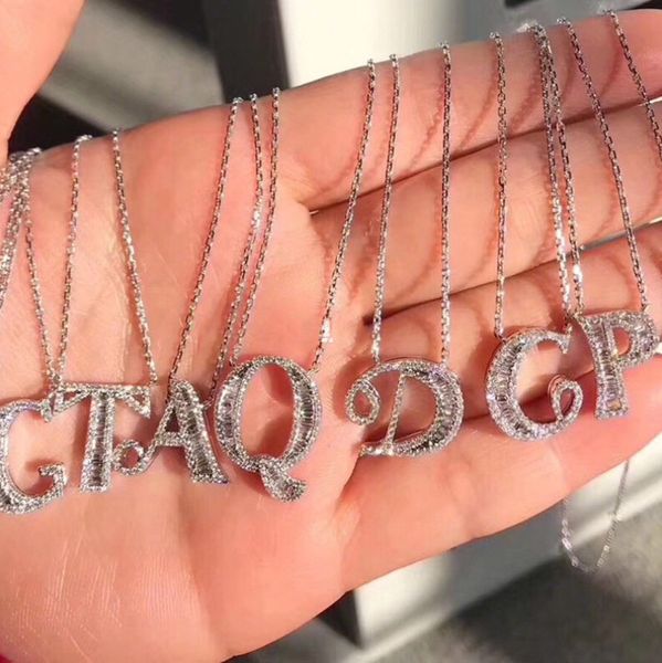 Colares Pingente Colares Choucong 26 Letras Inglesas Pingente Jóias de Luxo 925 Prata Esterlina Pave Topázio Branco CZ Diamante Infinito Gem Casamento Neckla