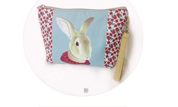 

etya fresh animal flower printing cosmetic bag women makeup bags female zipper cosmetics bag portable travel make up pouch
