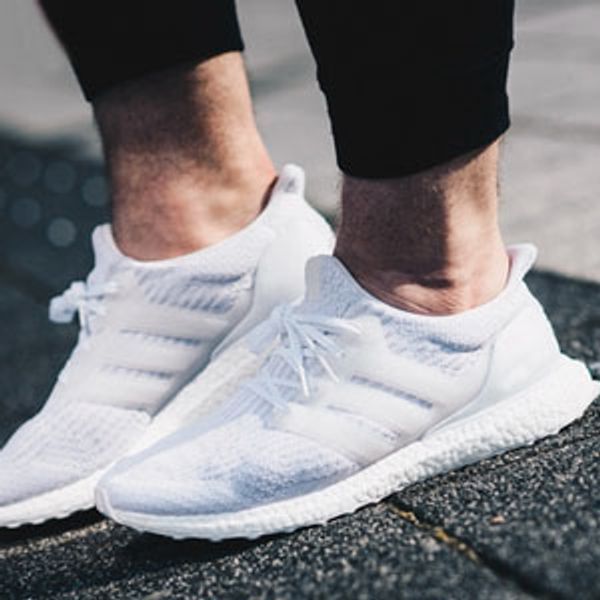 

Sapatos ocasionais space_sneakers