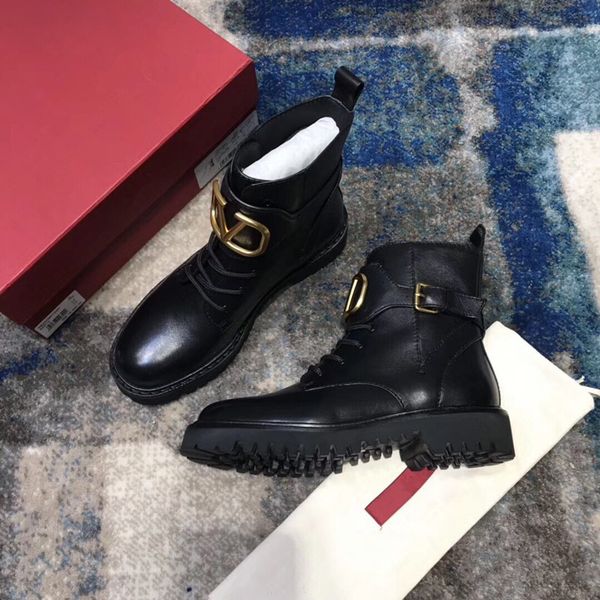 

2019 women designer luxury martin boot 100% genuine leather coarse non-slip winter shoes star trail fashion womens booties sj19092603, Black