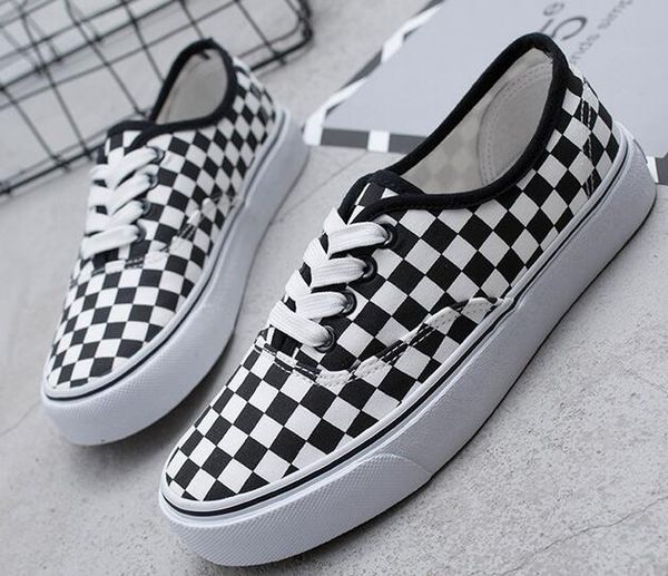 

Горячая продажа 2019 Классический черный и белый мужская обувь низкой, чтобы обувь