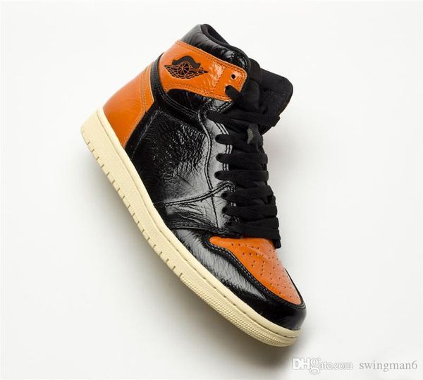 

2019 authentic air high og 1 shattered backboard 3.0 black basketball shoes 1s orange crinkled retro men sports sneakers 555088-028 with box