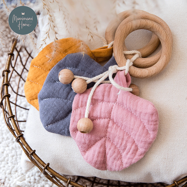 

1pc baby toys cotton bibs waterproof turtle leaf beech wooden ring beads baby eating accessory teether stuff for kids goods