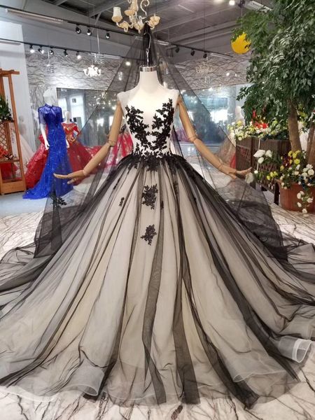 Vitador gótico vitoriano Vestido de noiva preto e nude vestido de bola Vestidos de casamento 2020 vestido nupcial não branco feita rendas frisadas