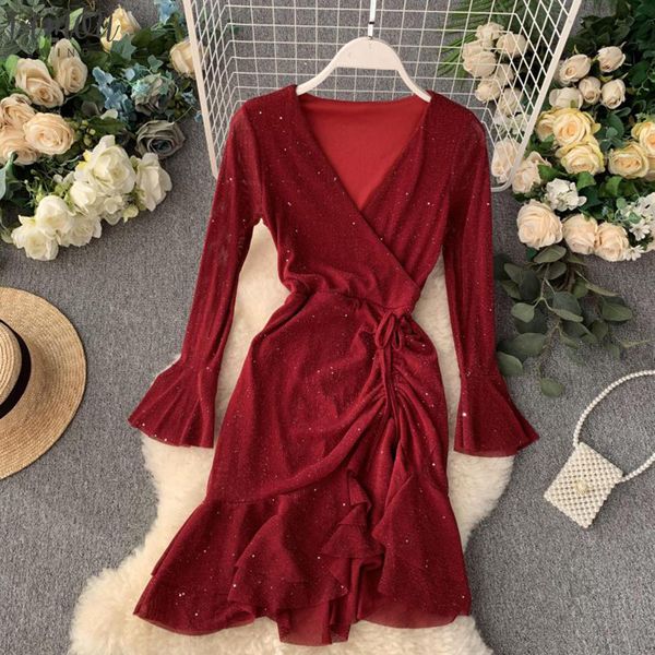 

fashion bling bling long flare sleeve party dresses women 2020 v neck ruched dress elegant short red black ruffle dress, Black;gray