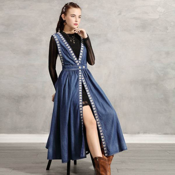 

ewq] 2019 autumn and winter new two-piece embroidery bottoming denim skirt vintage high-neck slim women denim dress ql846, White