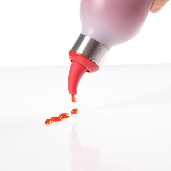 

1 pcs kitchen accessories plastic squeeze bottle dispenser 8oz for sauce vinegar oil ketchup cookling tools