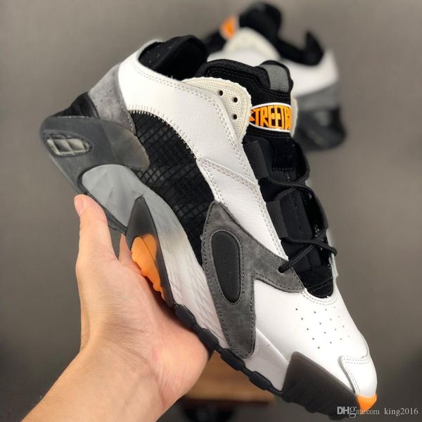 

2019 new streetball mens basketball shoes designer sneakers street sports kanye west des chaussures for men trainers retro scarpe zapatos