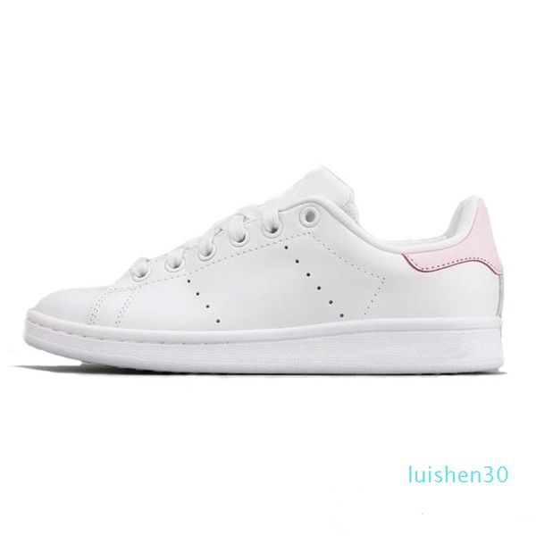 

platform kanye fashion smith core black sneakers white green white blue skateboarding shoes stars flats mens womens designer shoes l30
