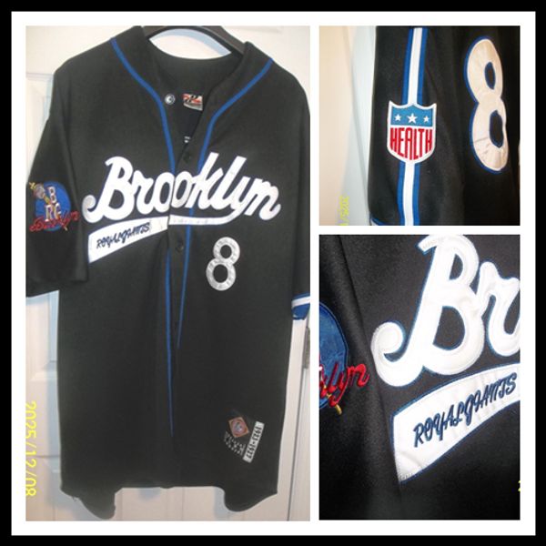 

Very good quality and excellent air permeability brooalkn #8 football jersey
