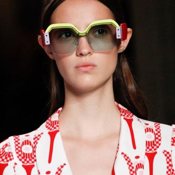 

wholesale-rimless oversized sunglasses women vintage 2018 red pink sun glasses for female rivet big frame male shades, White;black