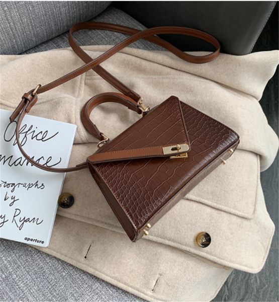 

designer luxury handbag designer handbag women fashion one shoulder bag stone pattern messenger small square bag texture 4