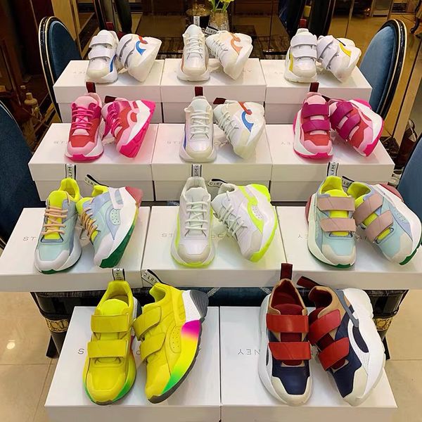 

luxury designer sneakers trainer black red gypsophila triple black fashion flat sock boots casual shoes speed trainer runner with dust bag