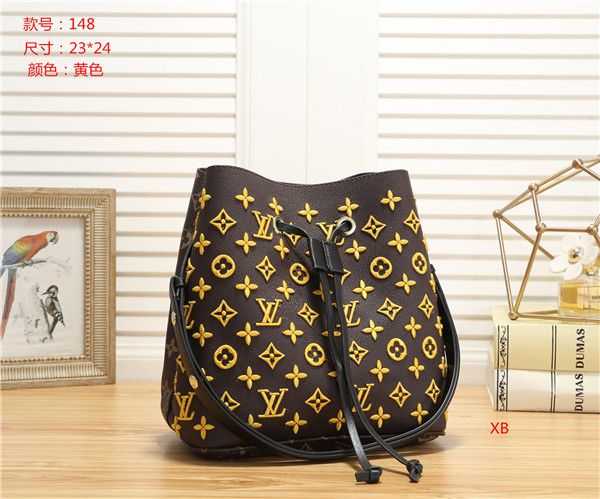 

2019 pu letter large capacitys single shoulder portable bucket bag ladies multicolor for selection