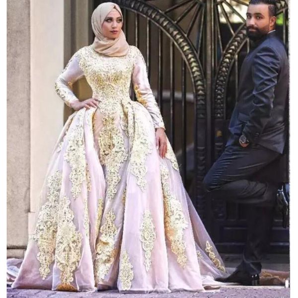 

muslim long sleeves evening dresses with detachable train lace appliques tulle long train prom dress back zipper celebrity party, Black;red