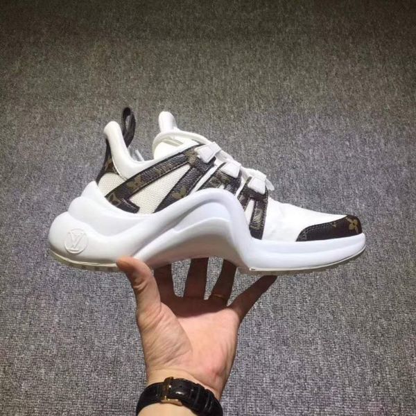 

Calçados de Ginástica e Outdoor street_sneaker